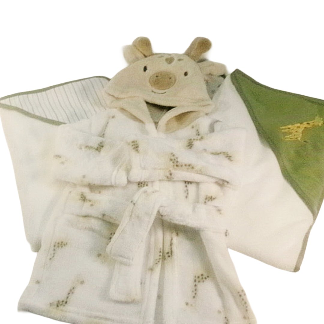Little Giraffe Bath and Snuggle Set with giraffe robe and hooded towels