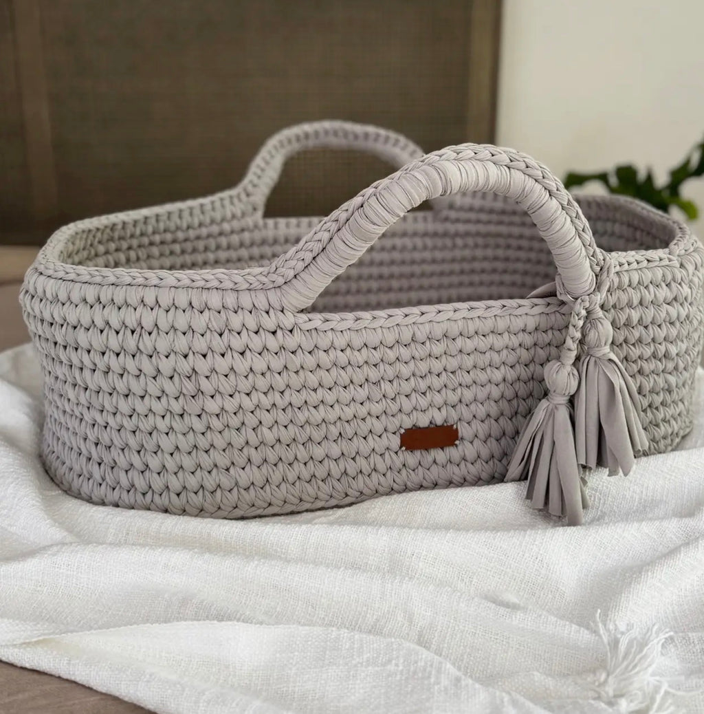 Bassinet Hand Woven Baby Moses Basket
