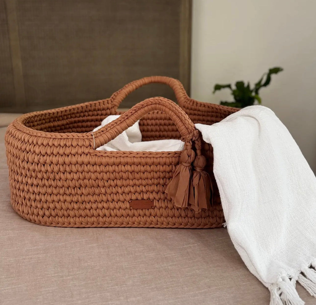 Bassinet Hand Woven Baby Moses Basket