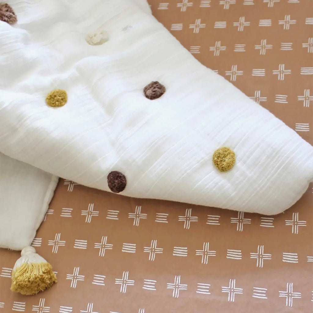 Crib Blanket with Pom Poms - Kendi/Safari Group